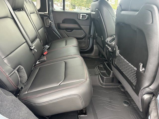 New 2025 Jeep Wrangler Unlimited Rubicon image 15