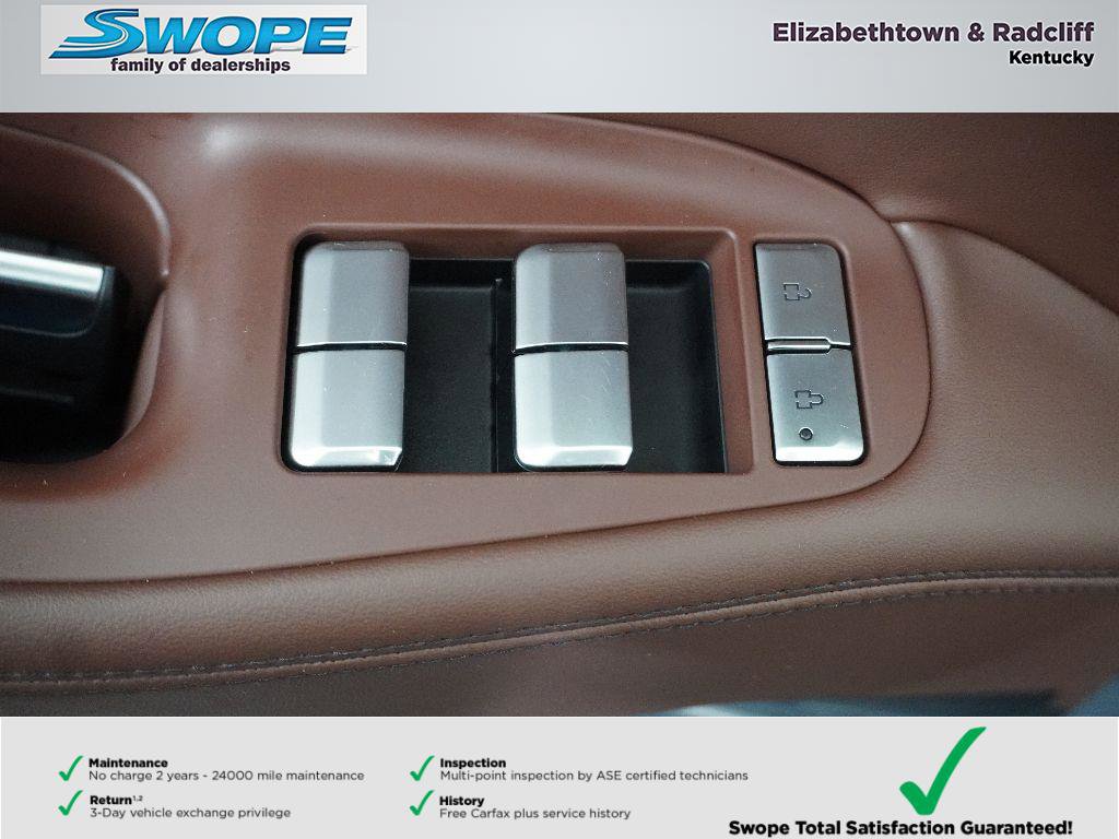 Used 2025 Lincoln Navigator Reserve image 15