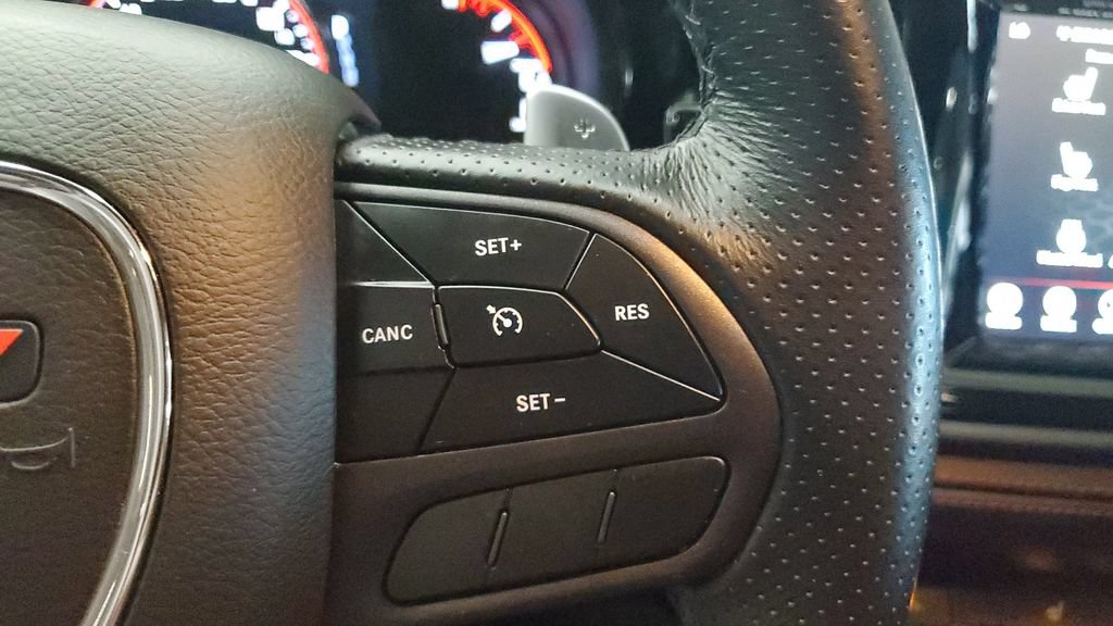 Used 2024 Dodge Durango GT AWD/4WD image 32