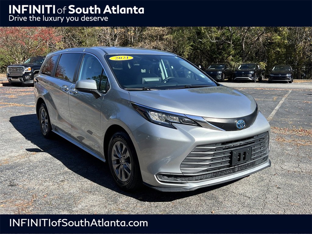 Used 2021 Toyota Sienna LE