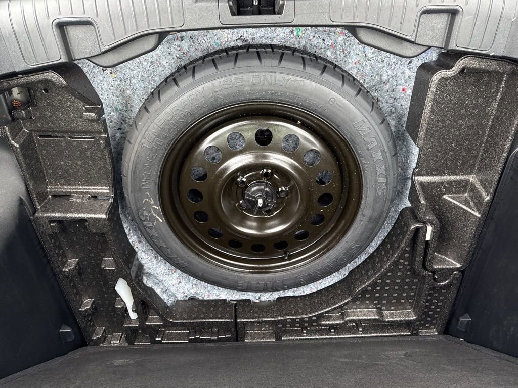 Used 2025 Ford Escape Platinum image 26