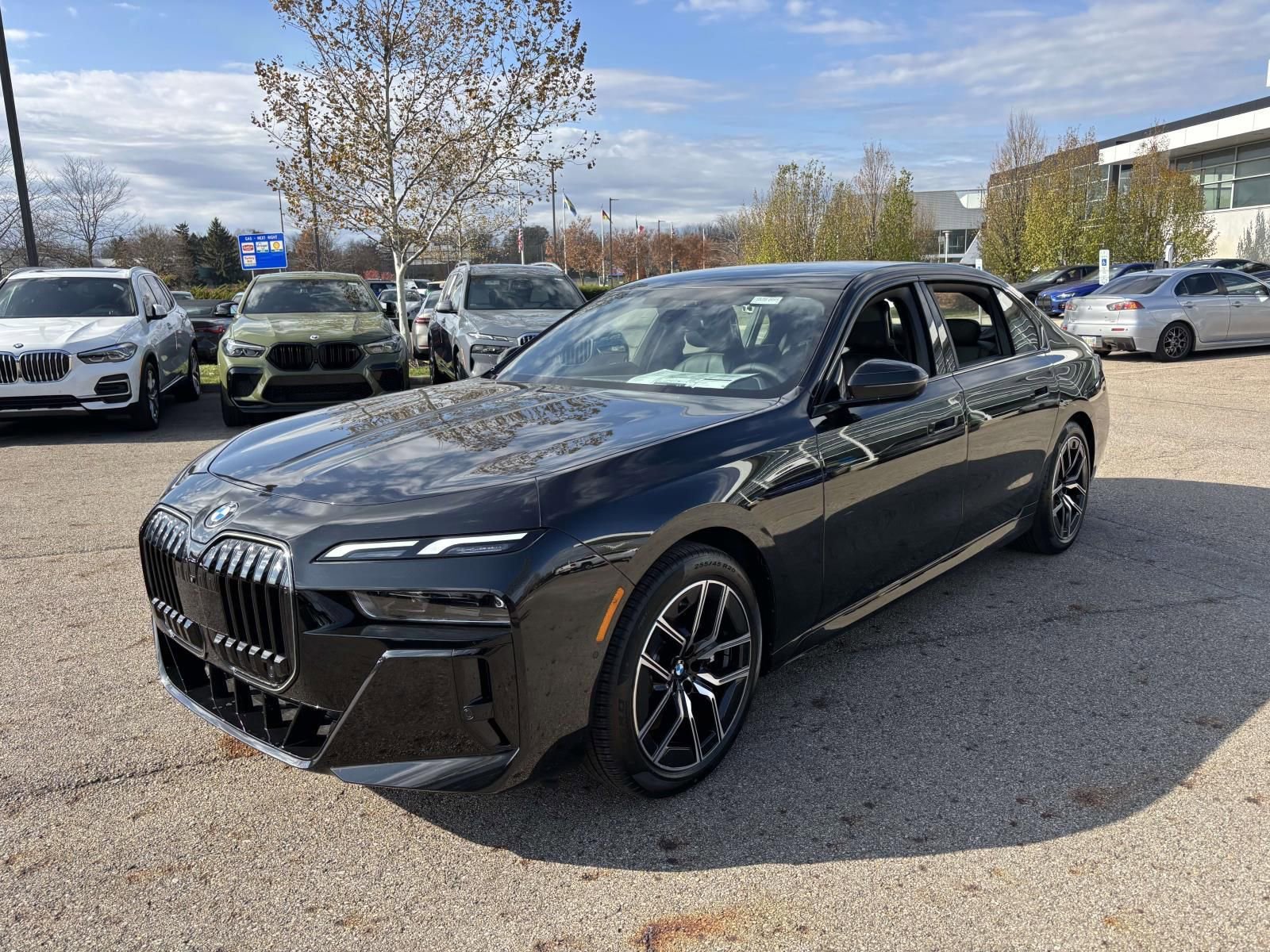 New 2026 BMW 740i xDrive image 3