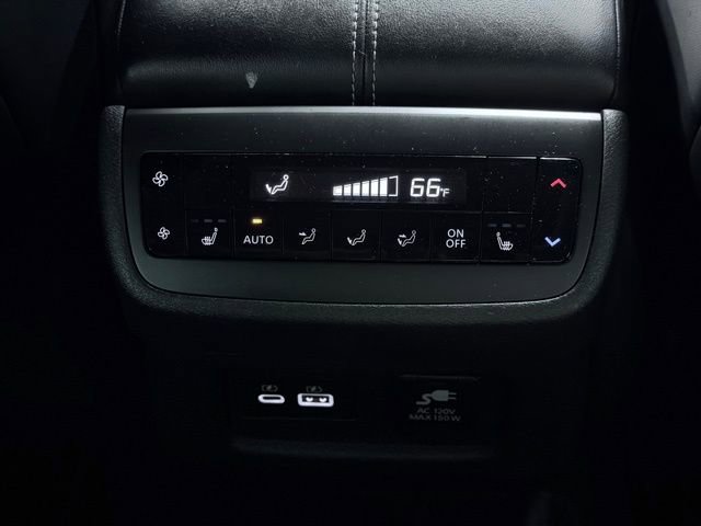 Used 2022 Nissan Pathfinder Platinum w/ Lighting Package (N93) AWD/4WD image 27