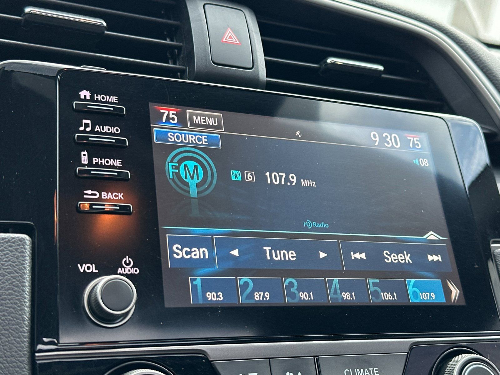 Used 2021 Honda Civic EX image 17