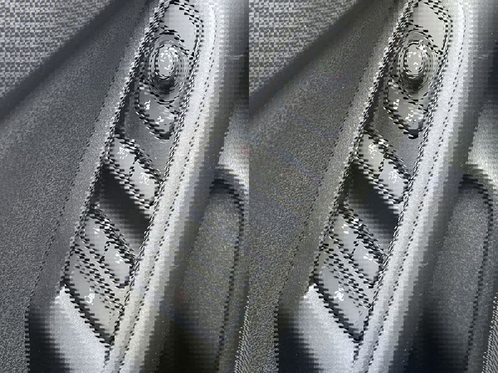 Certified 2024 Subaru Crosstrek 2.5i Sport image 27