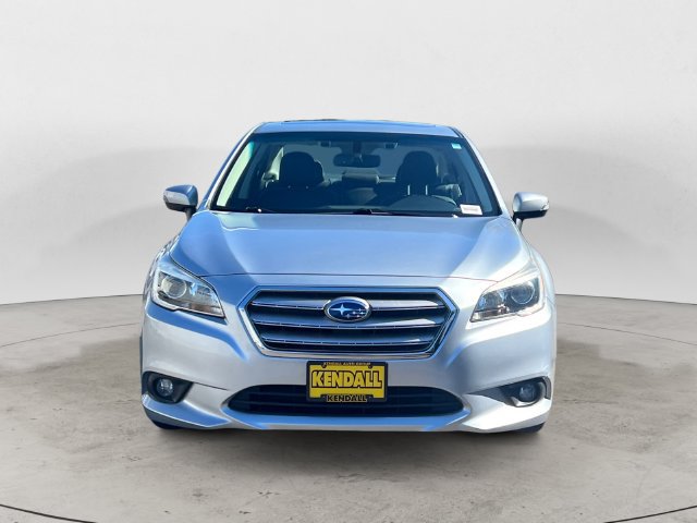 Used 2017 Subaru Legacy 2.5i Limited AWD/4WD image 2