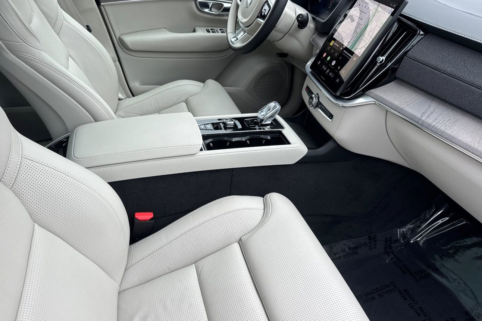 Certified 2026 Volvo XC90 T8 Ultra w/ Lounge Package AWD/4WD image 18