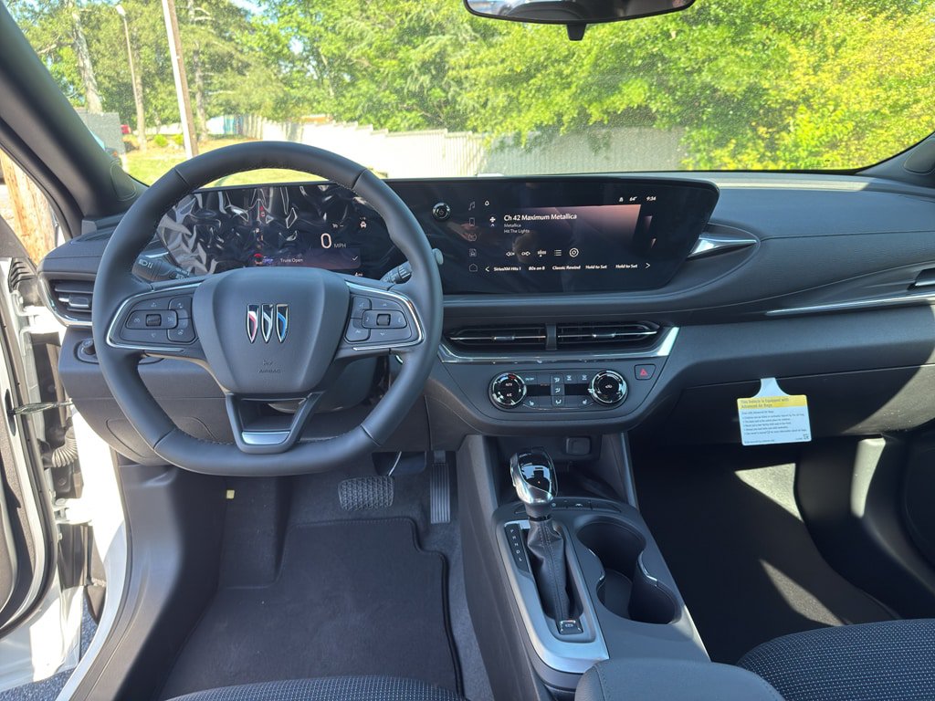 New 2026 Buick Envista Sport Touring w/ Convenience I Package FWD image 18