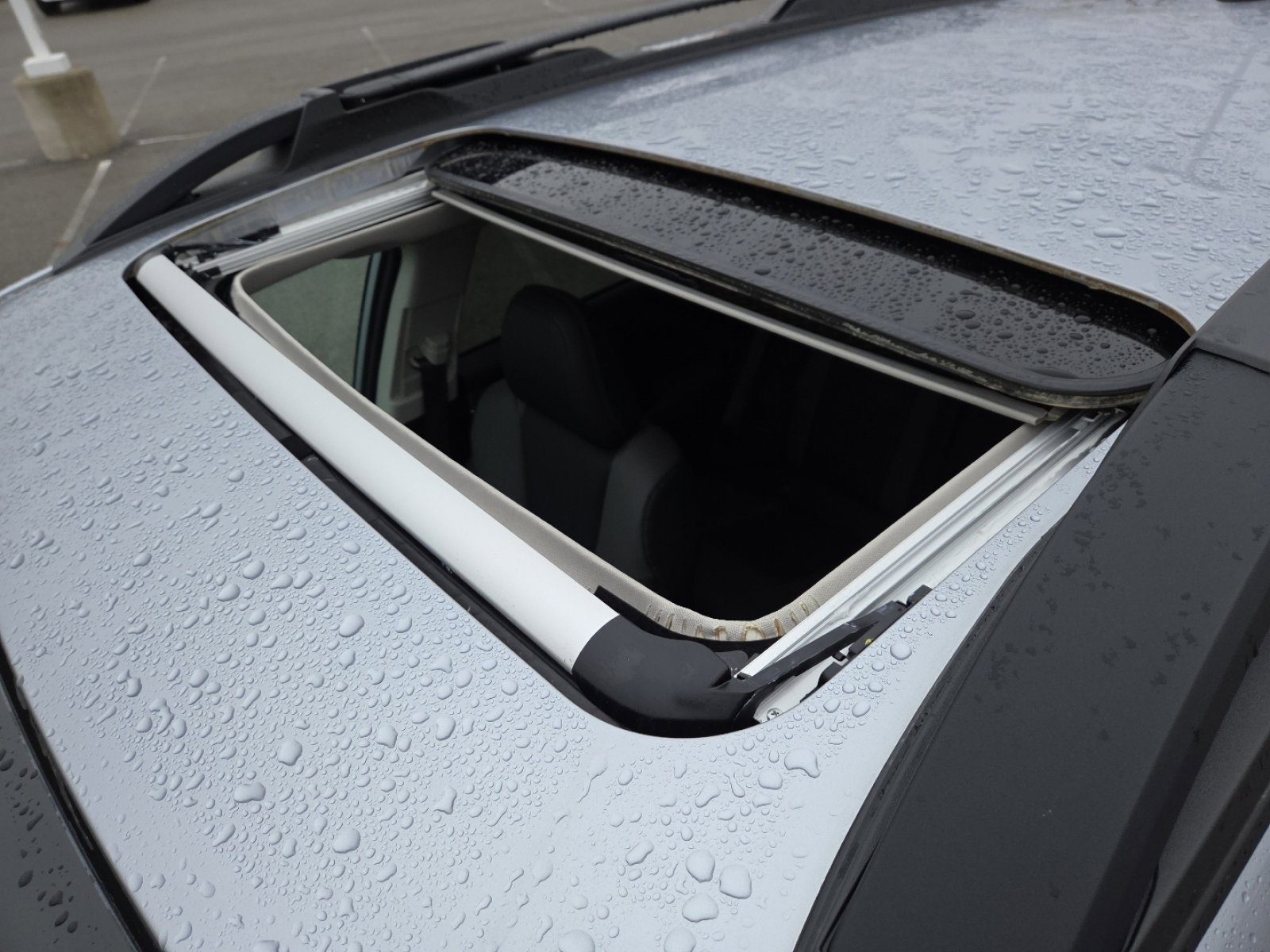 Used 2025 Subaru Outback Onyx Edition image 4