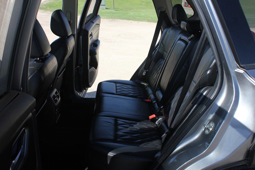 Used 2021 Nissan Rogue Platinum AWD/4WD image 38