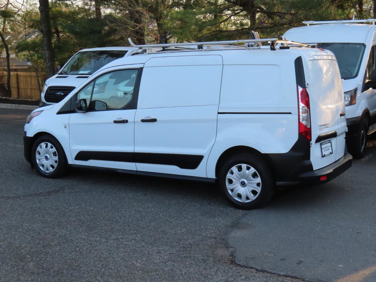 Used 2020 Ford Transit Connect XL image 7