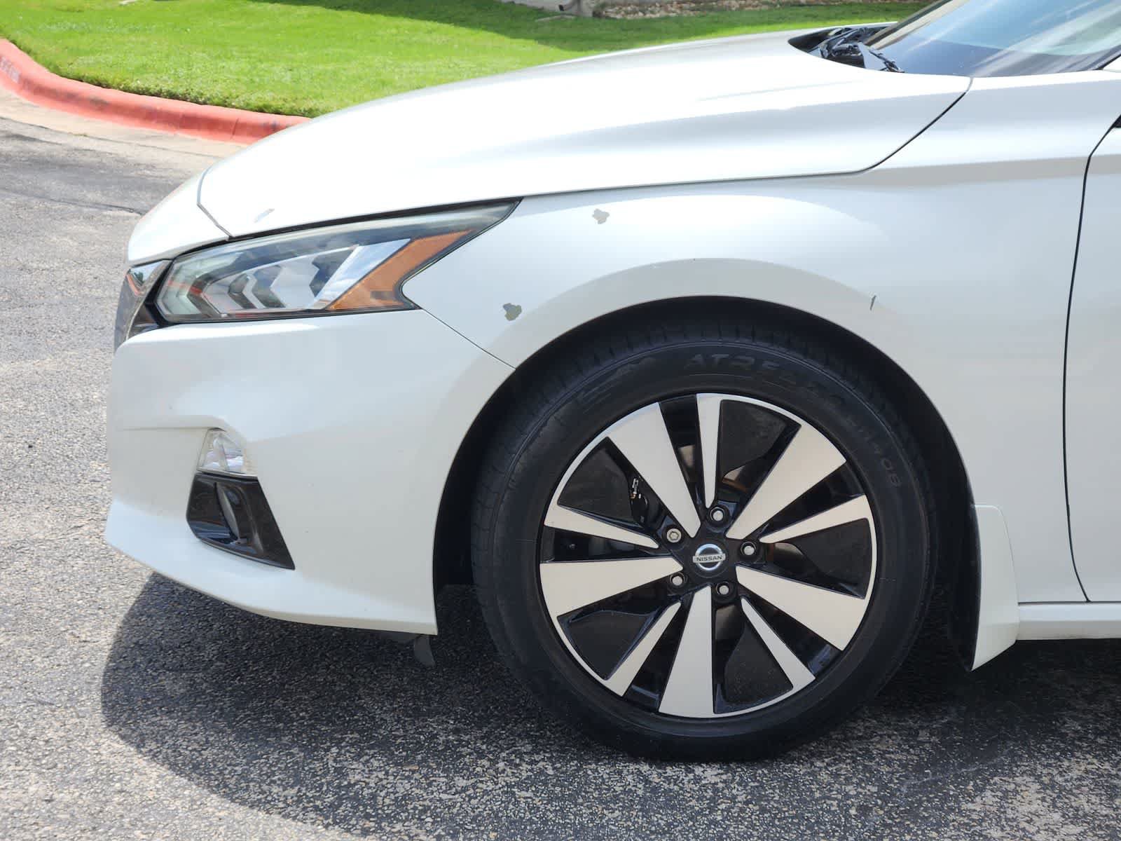 Used 2019 Nissan Altima 2.5 SV FWD image 8