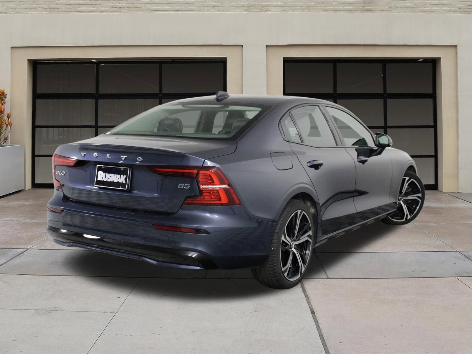 Certified 2023 Volvo S60 B5 Core w/ Climate Package image 4