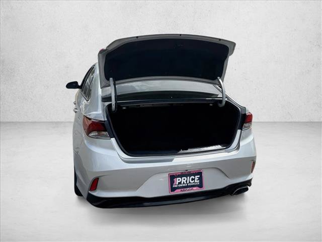 Used 2019 Hyundai Sonata SE FWD image 7