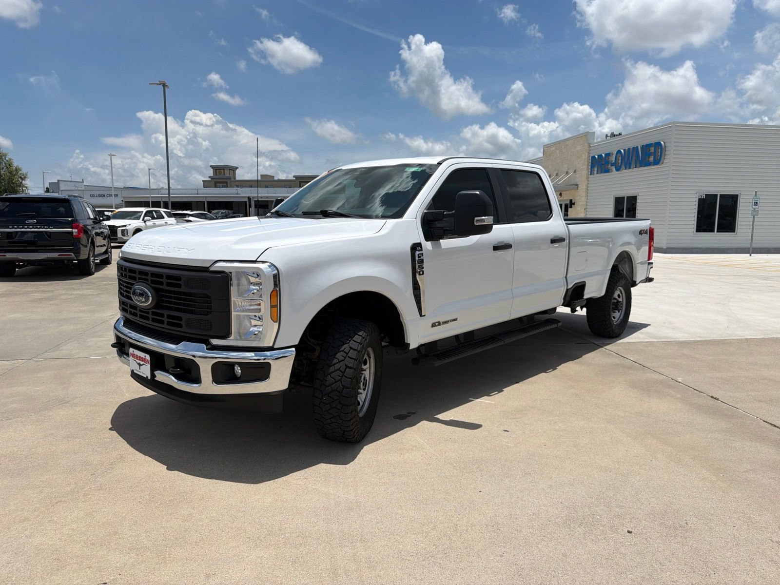 Used 2024 Ford F350 XL w/ XL Off-Road Package AWD/4WD image 3
