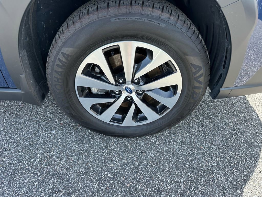 Used 2025 Subaru Outback Limited XT image 5