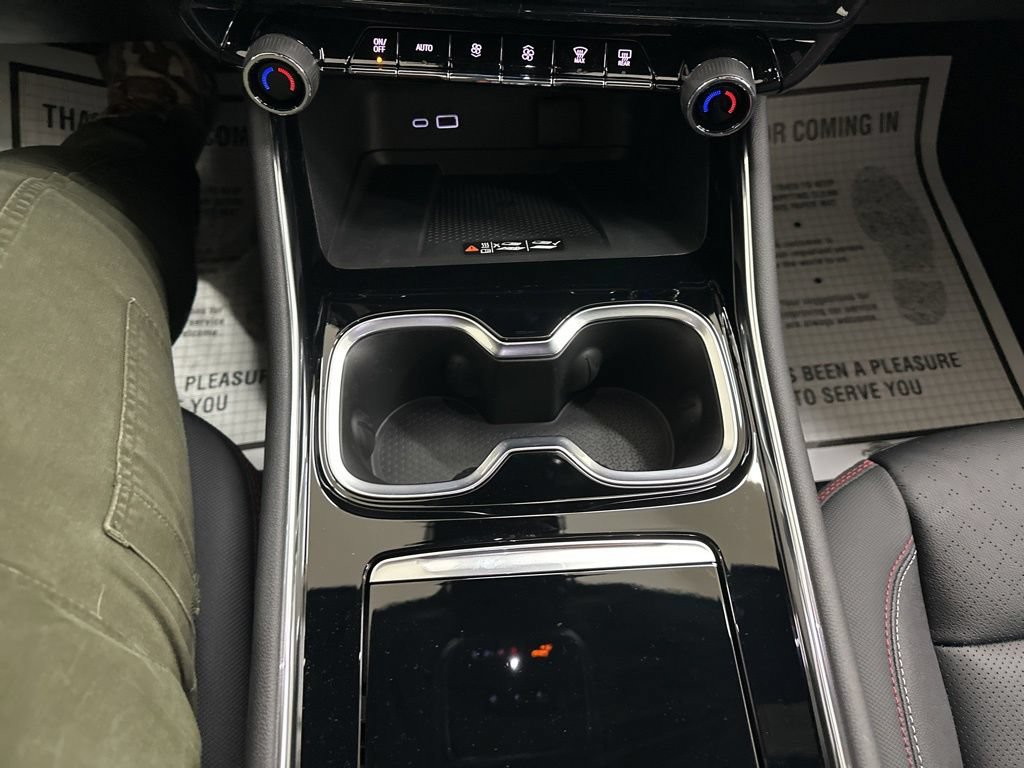 New 2026 Chevrolet Traverse RS AWD/4WD image 42
