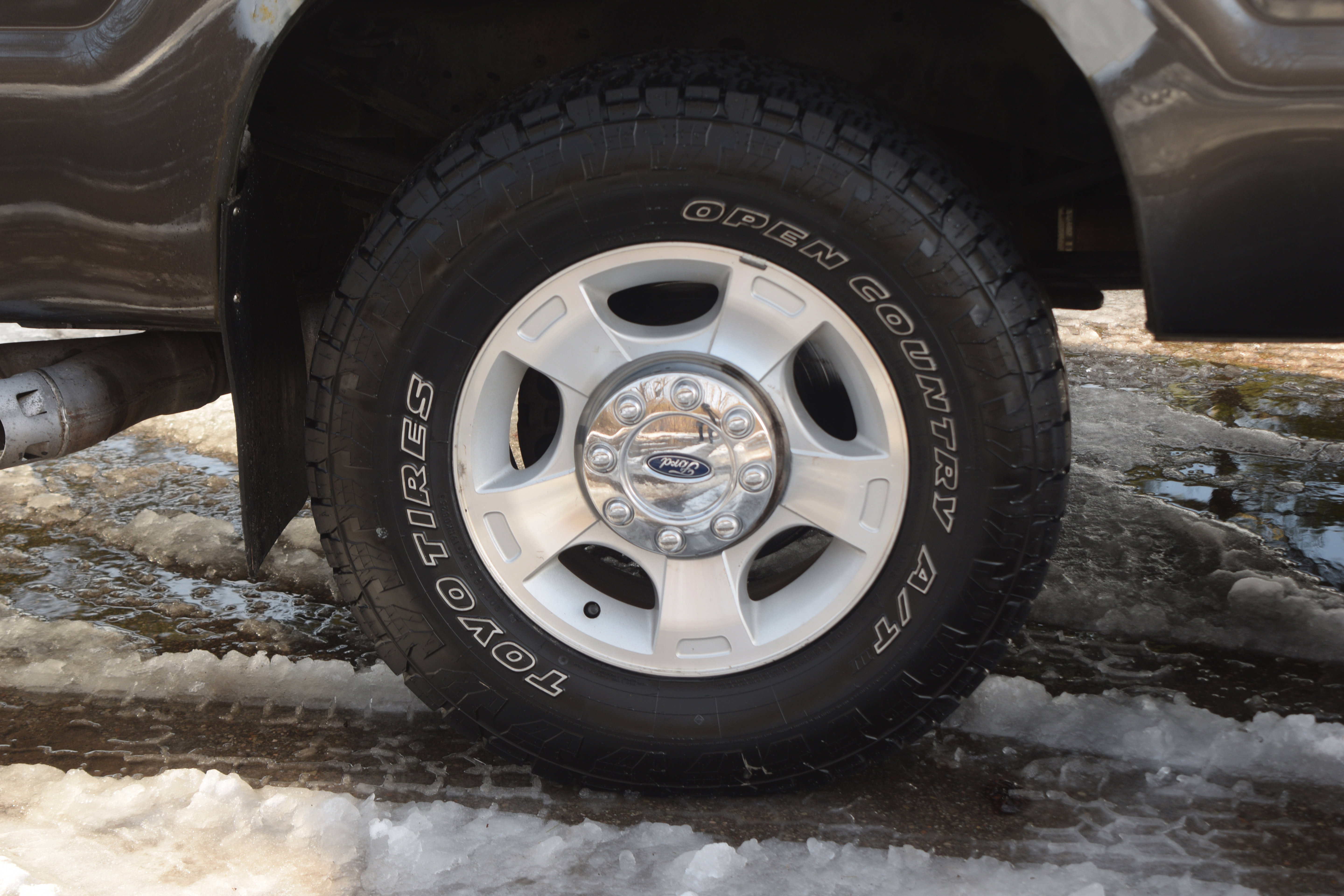 Used 2016 Ford F250 XLT w/ Camper Package image 25