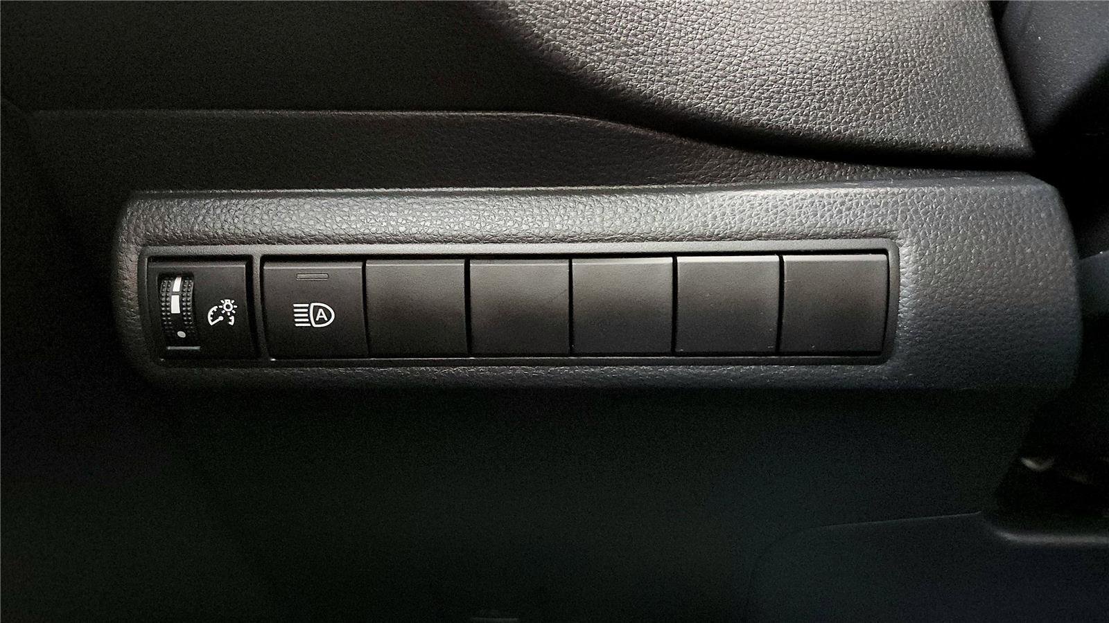 Certified 2022 Toyota Corolla LE w/ LE Convenience Package image 32