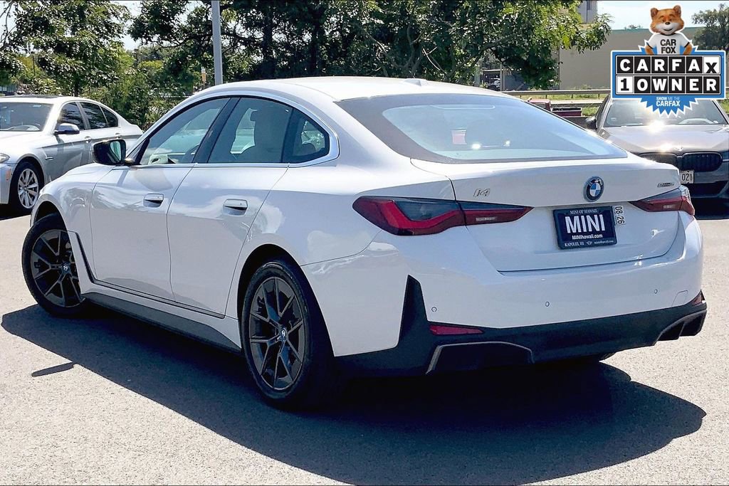 Used 2023 BMW i4 eDrive35 RWD image 11