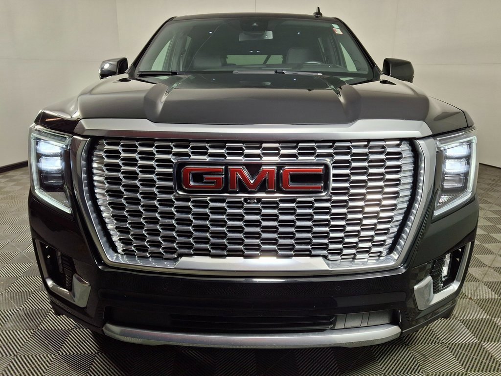 Used 2023 GMC Yukon XL Denali image 8