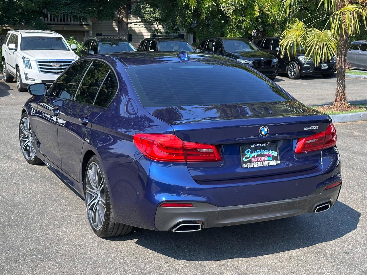 Used 2019 BMW 540i w/ M Sport Package RWD image 3