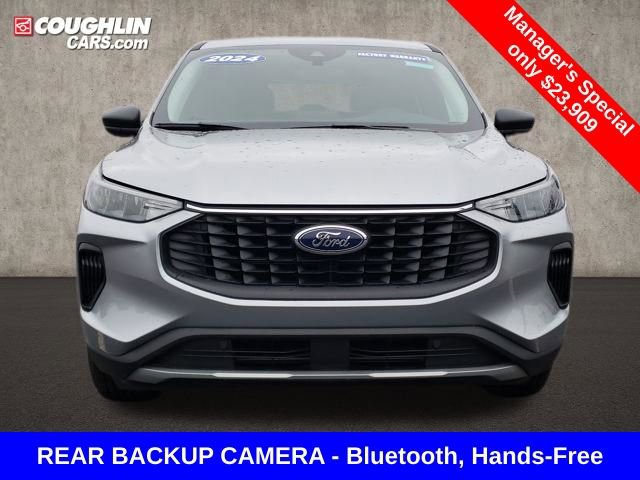 Used 2024 Ford Escape Active AWD/4WD image 2