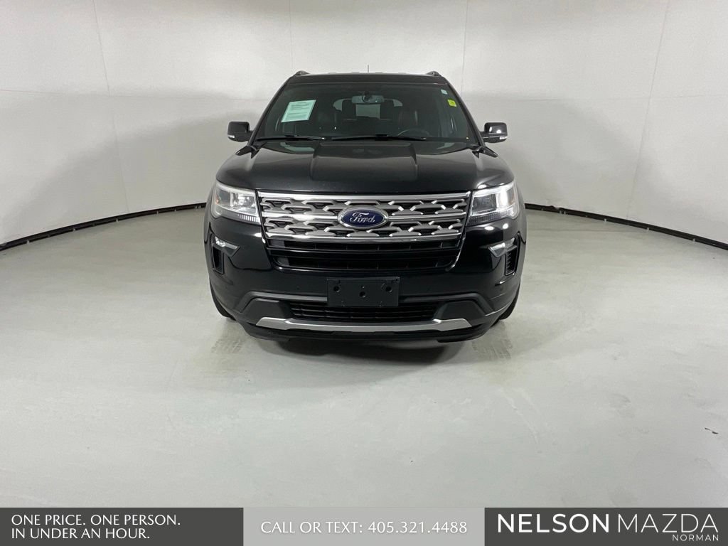 Used 2018 Ford Explorer XLT w/ Equipment Group 202A FWD image 2