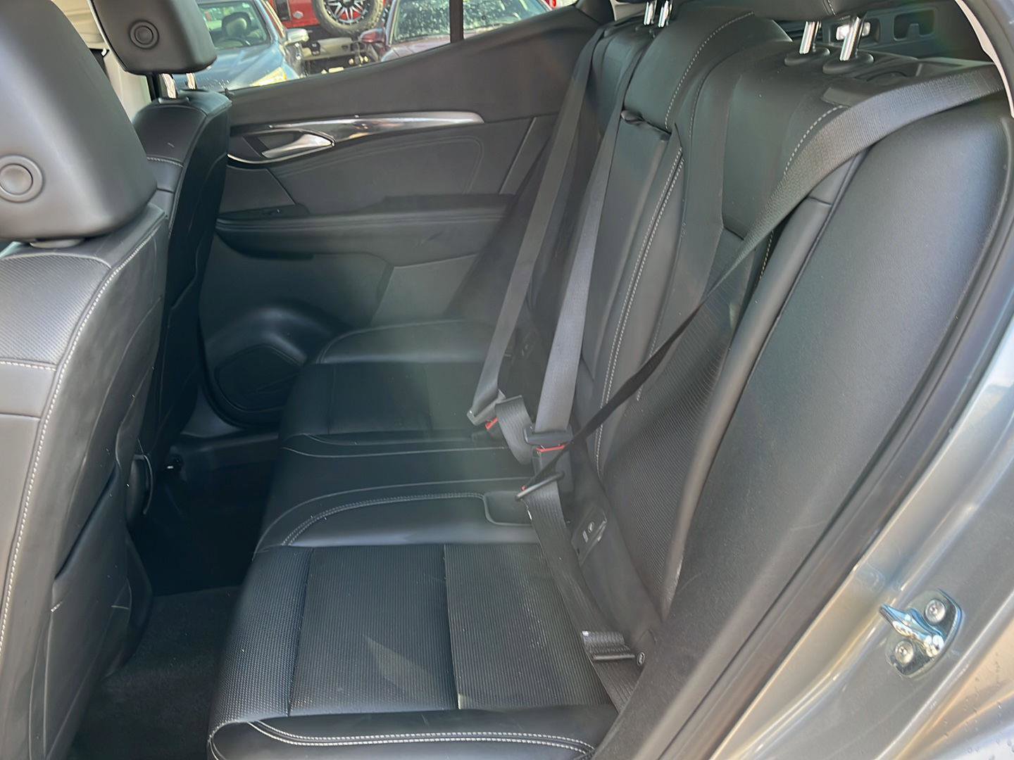 Used 2024 Buick Envision Preferred image 27