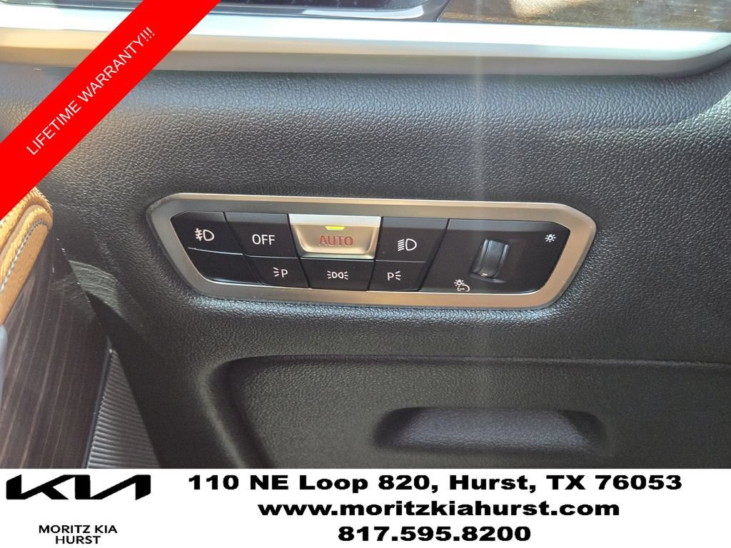 Used 2021 BMW X7 xDrive40i w/ Premium Package AWD/4WD image 24