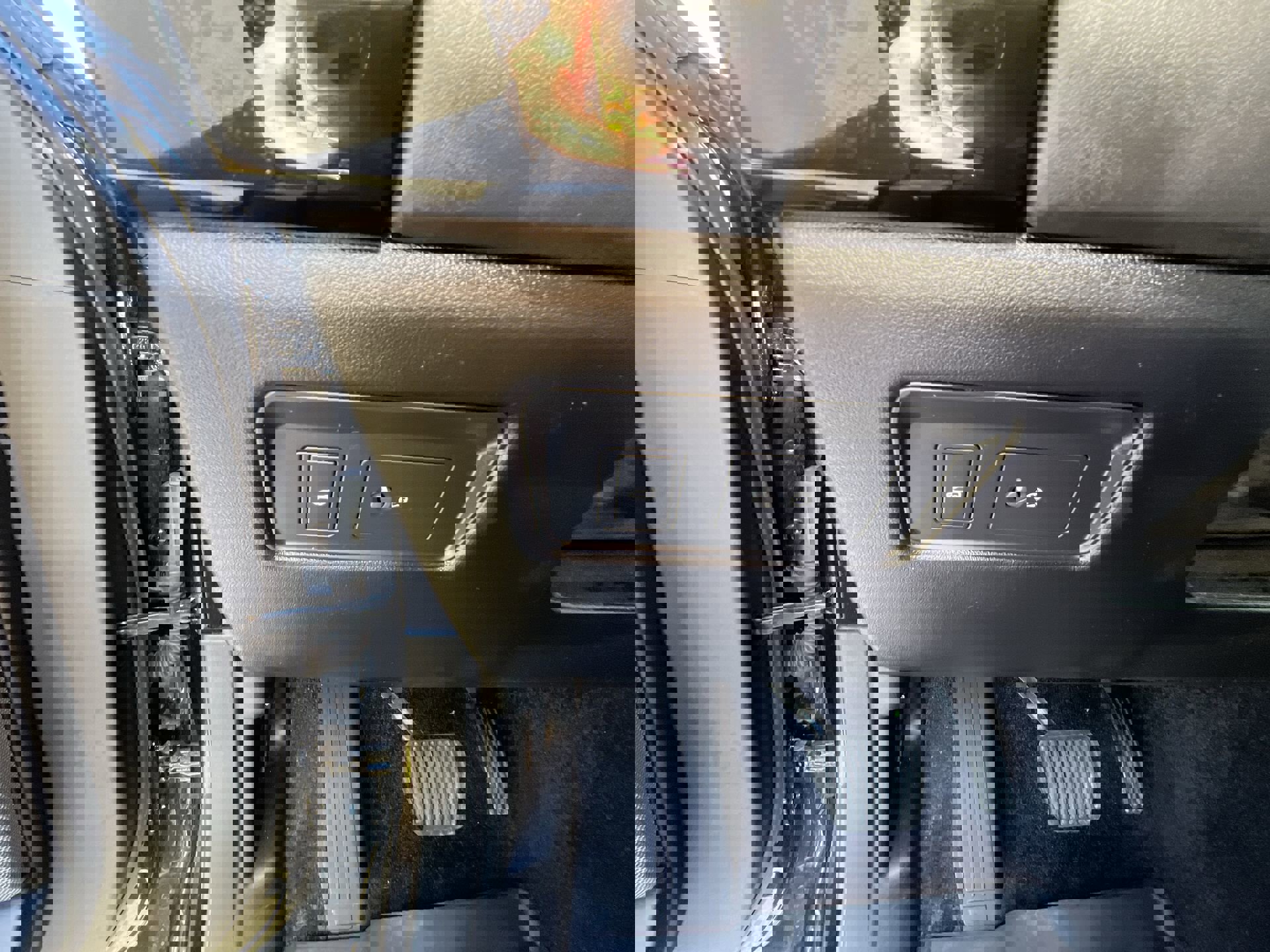 Used 2020 Land Rover Range Rover Long Wheelbase HSE image 18