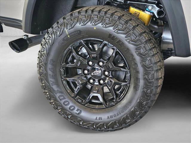 New 2026 Chevrolet Colorado ZR2 w/ Midnight Edition image 10