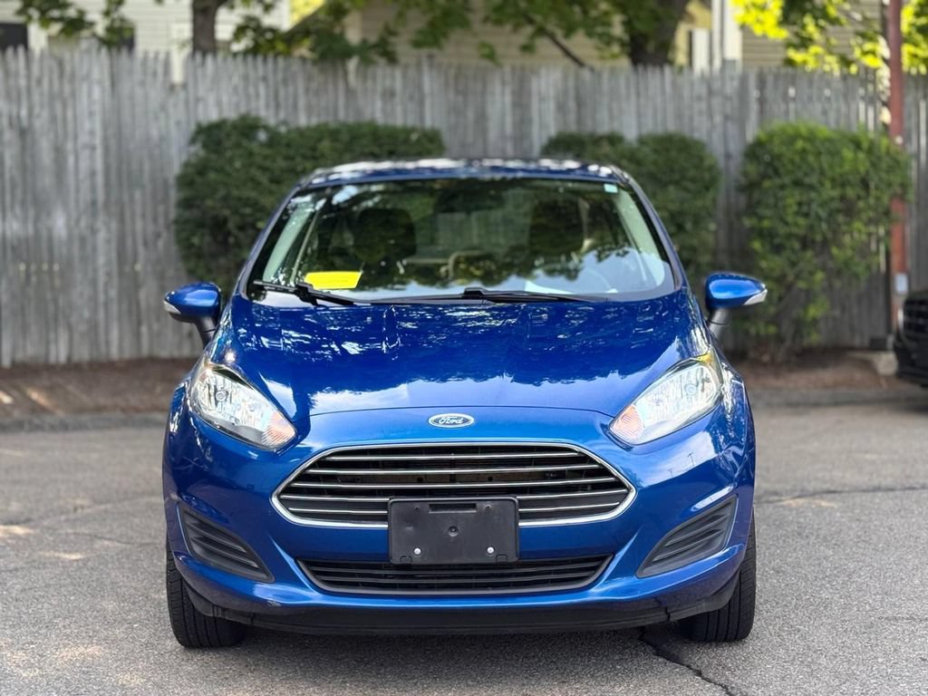 Used 2019 Ford Fiesta SE w/ Cold Weather Package FWD image 9