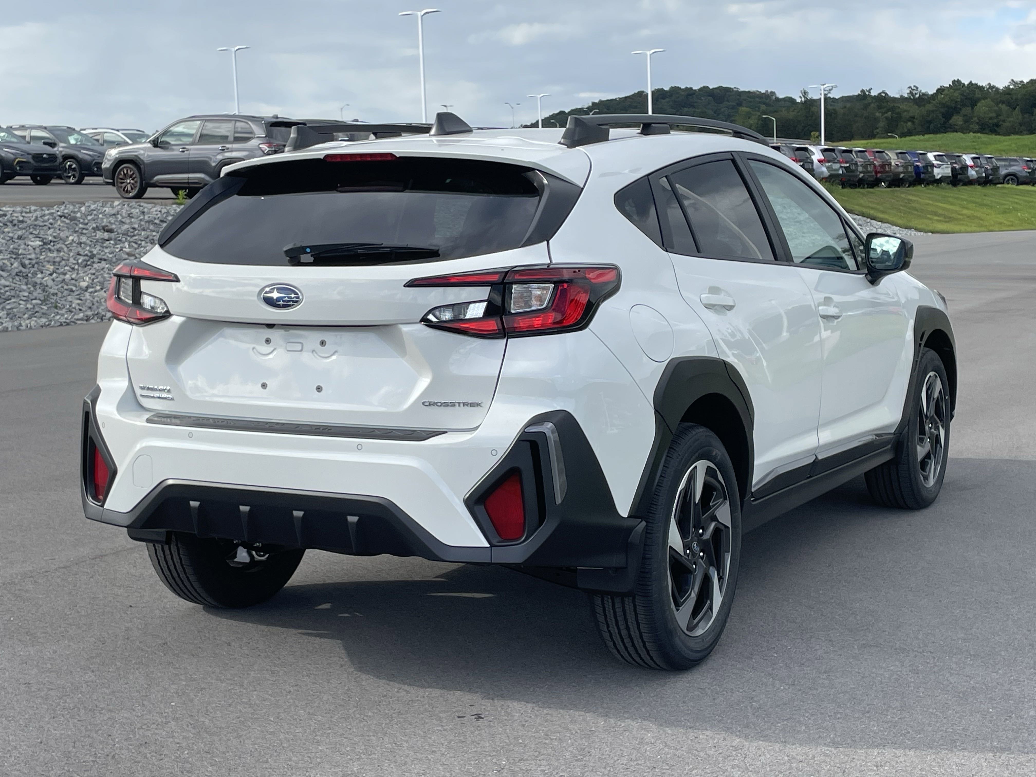 Certified 2025 Subaru Crosstrek 2.5i Limited AWD/4WD image 2
