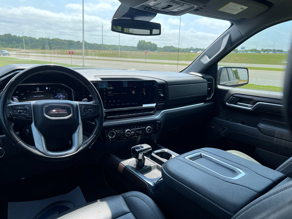 Used 2022 GMC Sierra 1500 SLT AWD/4WD image 22