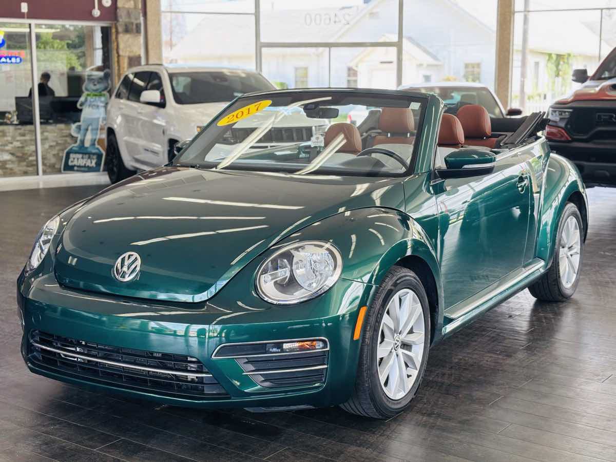 Used 2017 Volkswagen Beetle 1.8T SEL FWD image 16