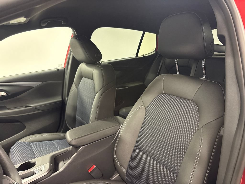 New 2026 Buick Envista Sport Touring w/ Advanced Safety Package FWD image 22