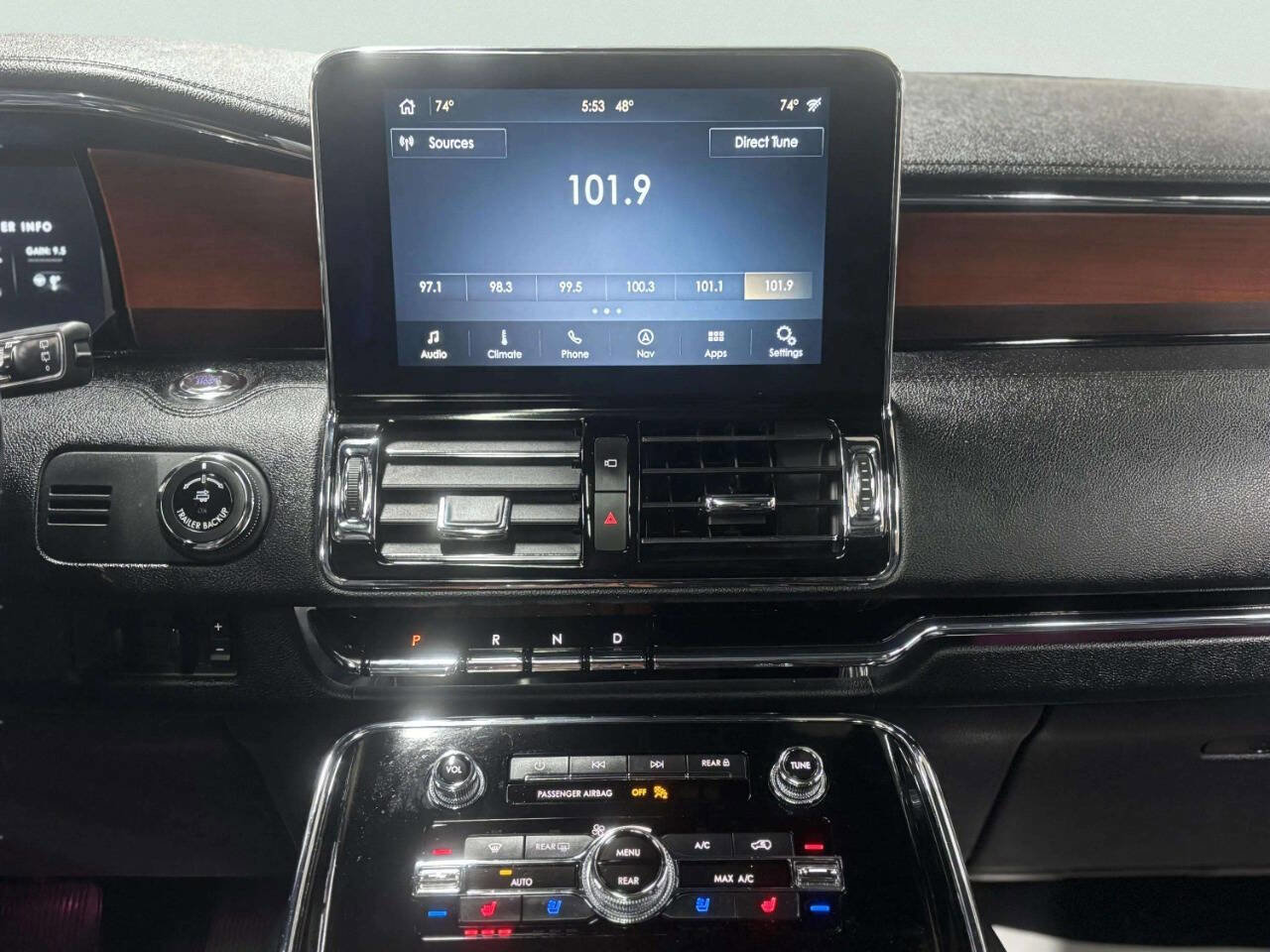 Used 2020 Lincoln Navigator Reserve w/ Equipment Group 208A Reserve image 38