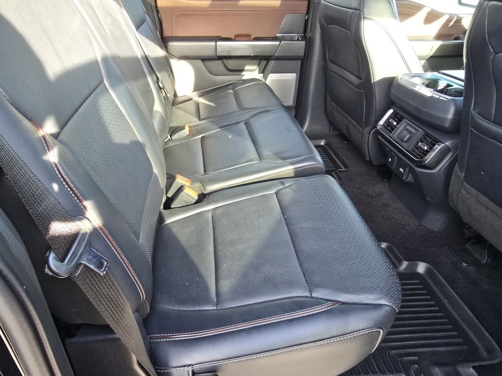 Used 2021 Ford F150 Lariat w/ Equipment Group 502A High image 19