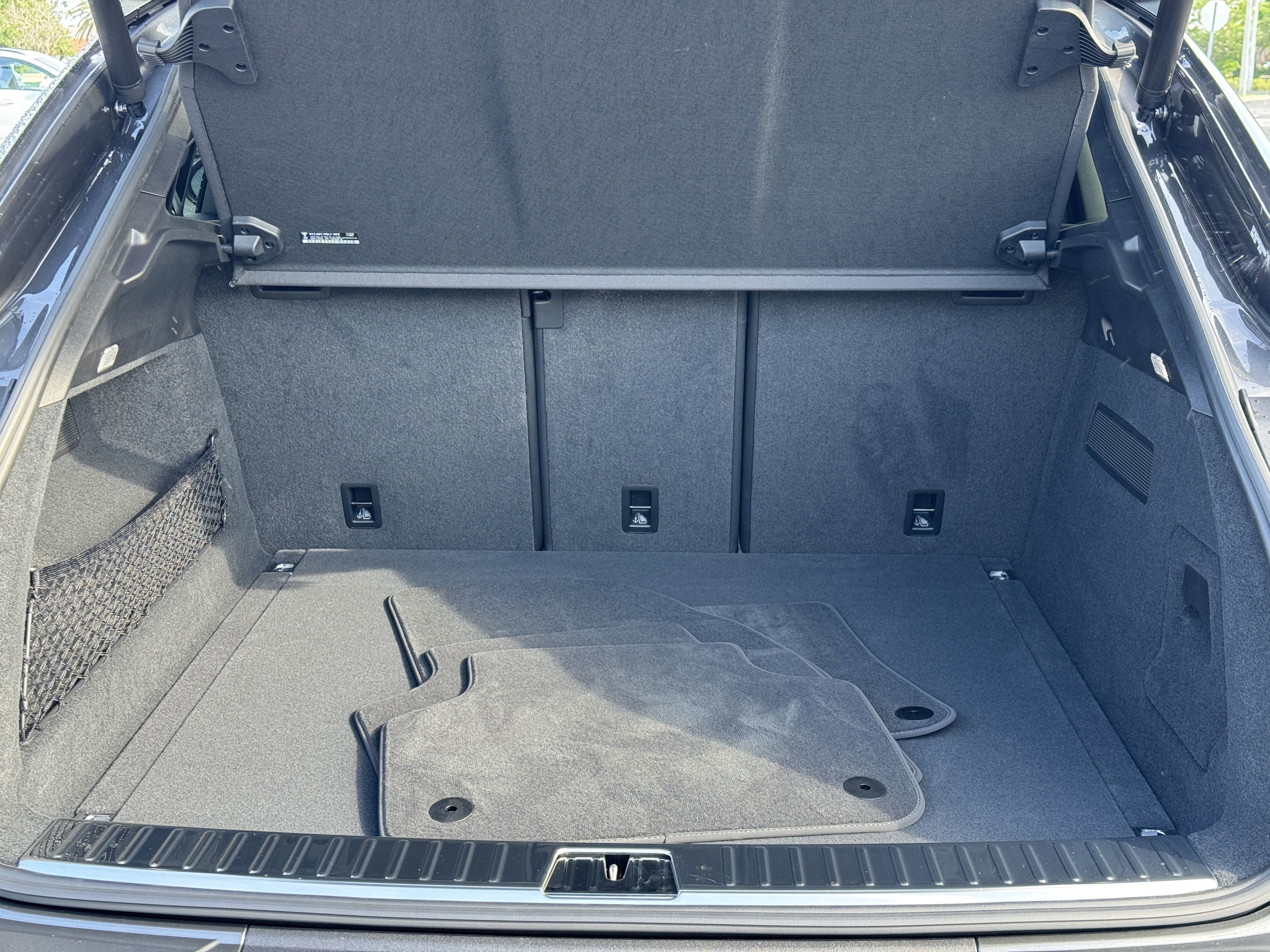 New 2025 Porsche Cayenne Coupe image 14