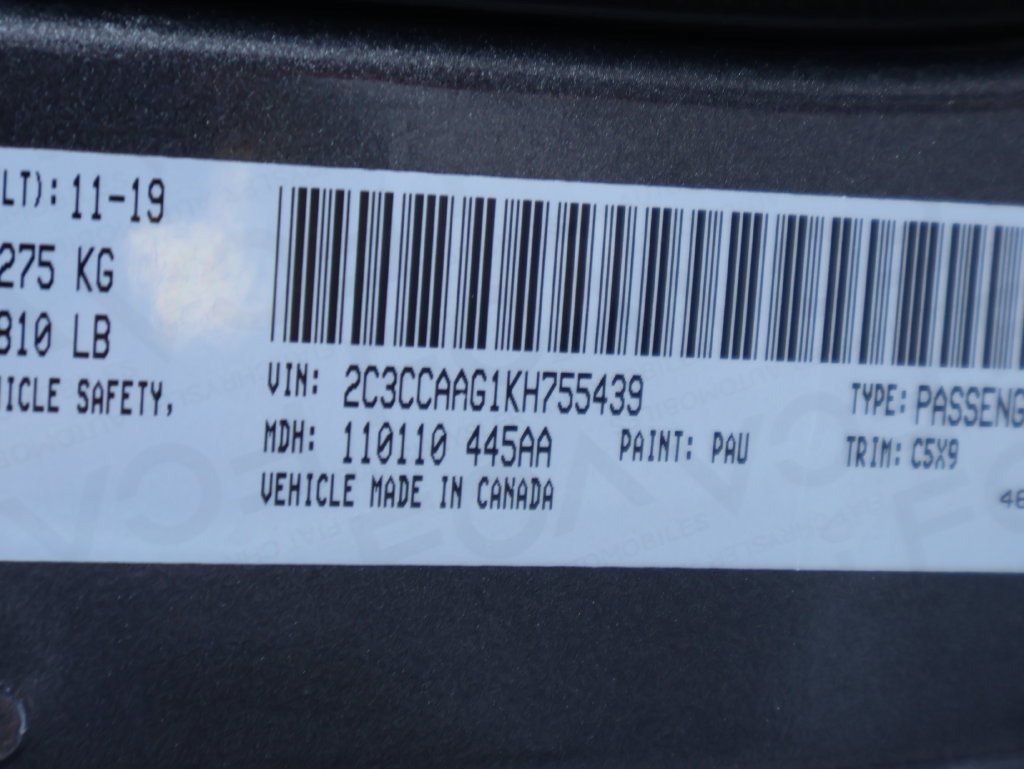 Used 2019 Chrysler 300 Touring w/ Driver Convenience Group RWD image 40