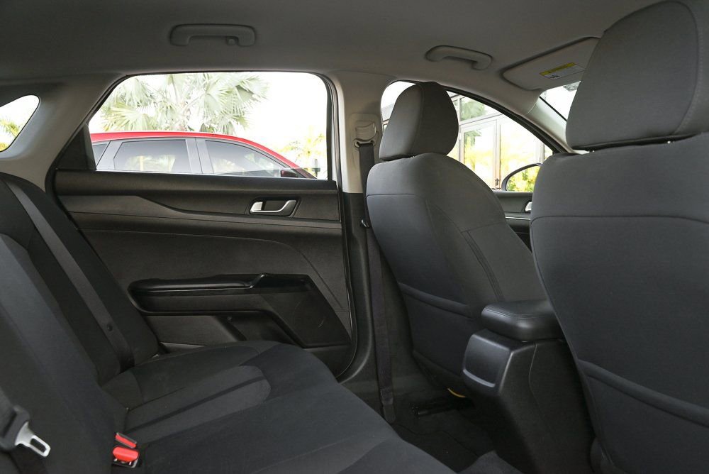 Used 2022 Kia K5 LX image 14