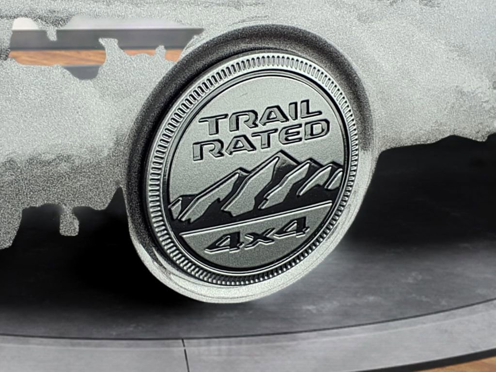 Used 2024 Jeep Wrangler Willys image 32