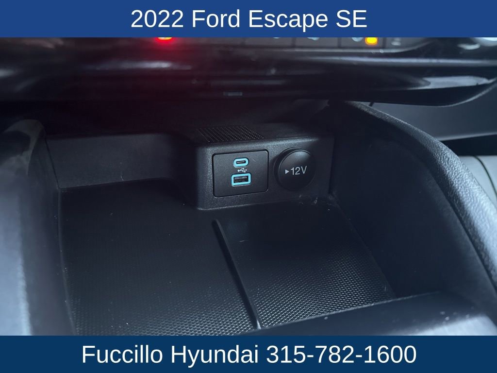 Used 2022 Ford Escape SE w/ Convenience Package image 24