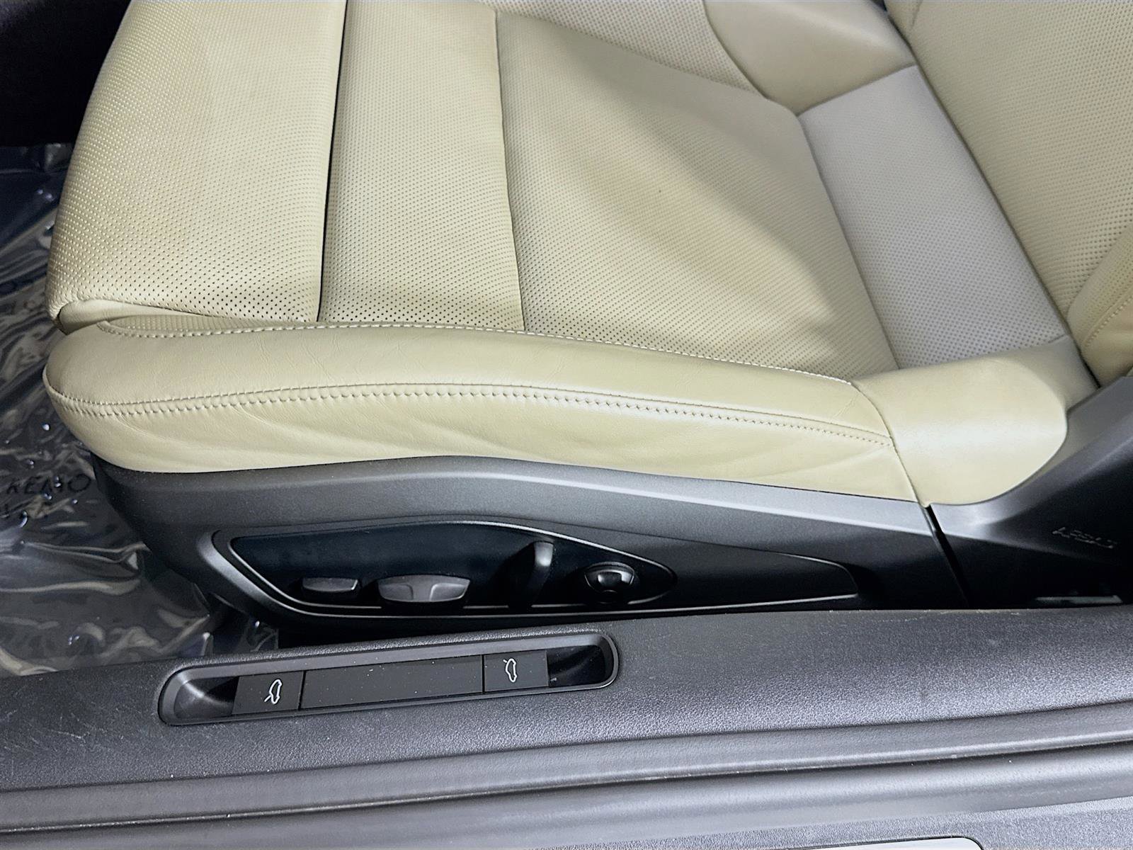 Used 2020 Porsche 911 Carrera image 21