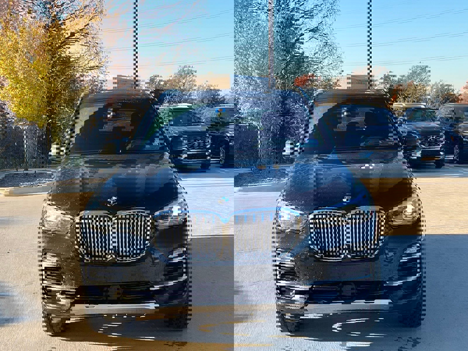 Used 2020 BMW X5 xDrive40i w/ Premium Package image 2