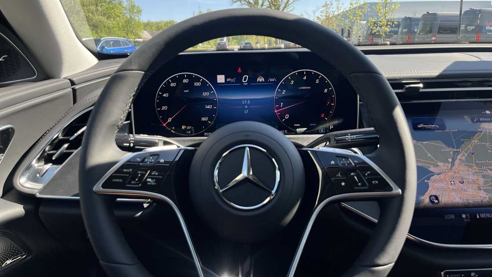New 2026 Mercedes-Benz E 350 4MATIC Sedan image 38