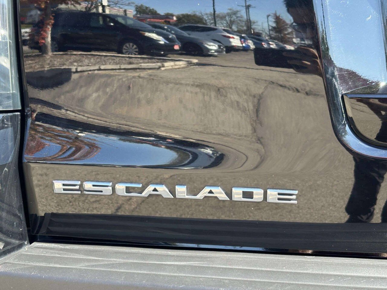 Used 2015 Cadillac Escalade Premium AWD/4WD image 43