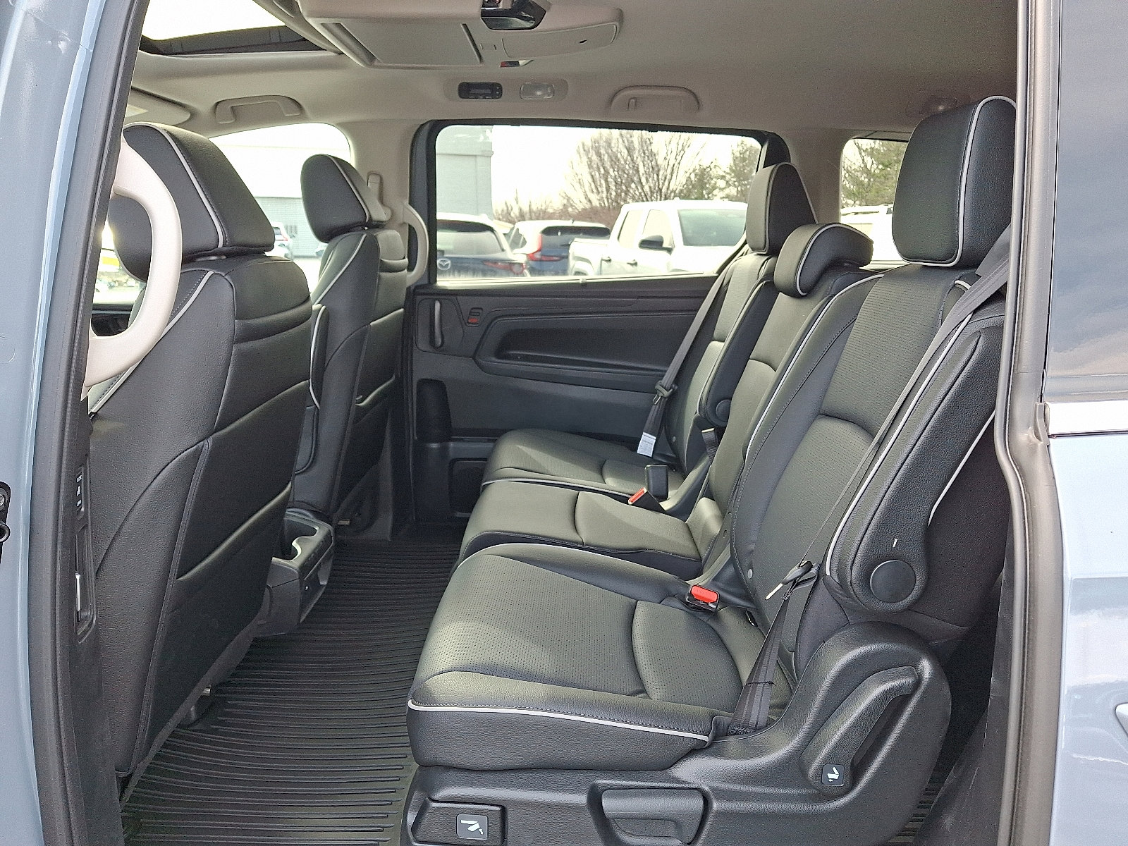 New 2026 Honda Odyssey Elite image 5