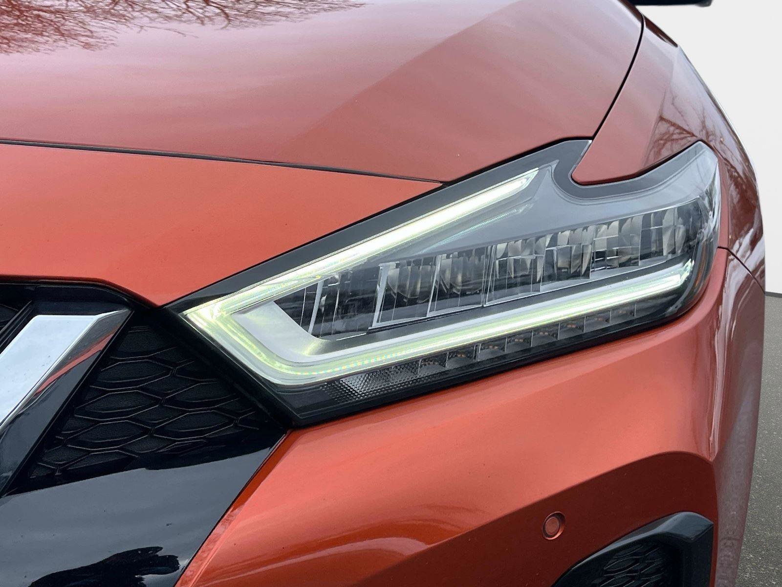 Used 2021 Nissan Maxima Platinum w/ Sport Mat Group image 10